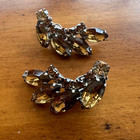 Vintage Juliana D&E Brown Jewel Clip On Climber Earrings - Picture 2 of 7
